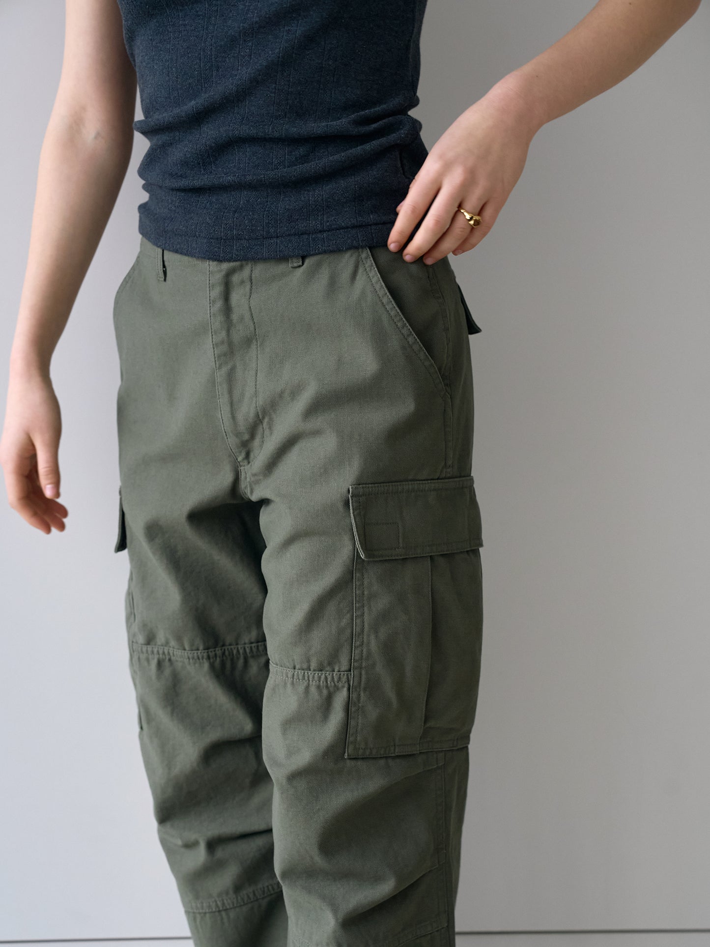 EASE WASHED CARGO PANTS [ Washed Khaki ]