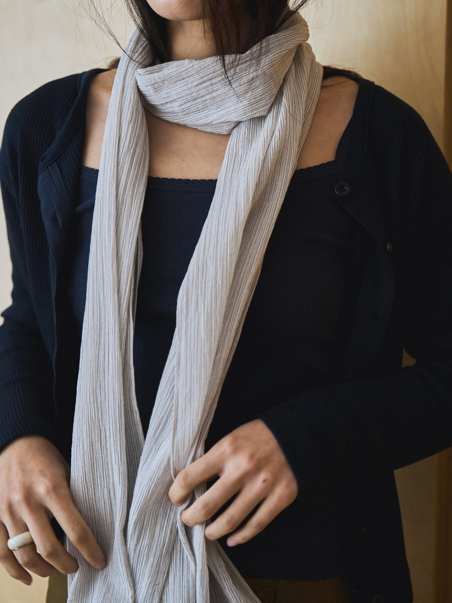 AIRY WAFFLE CARDIGAN [ Deep Navy ]
