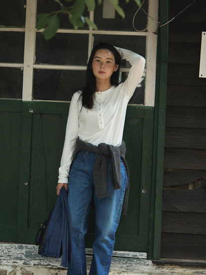 PENELOPE BUTTON TOP [ Soap White ]