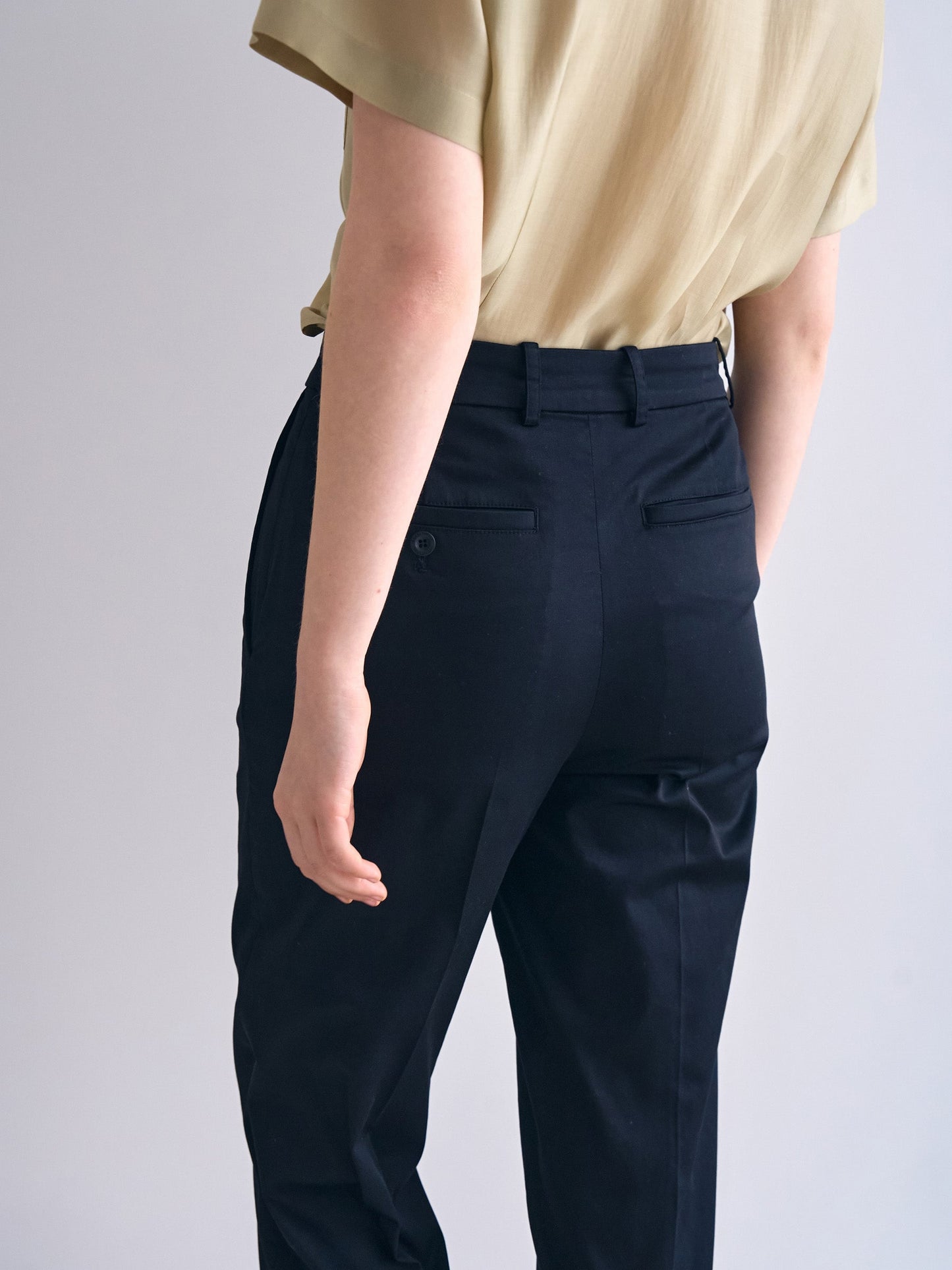 PATRICIA ANKLE PANTS [ Classic Black ]