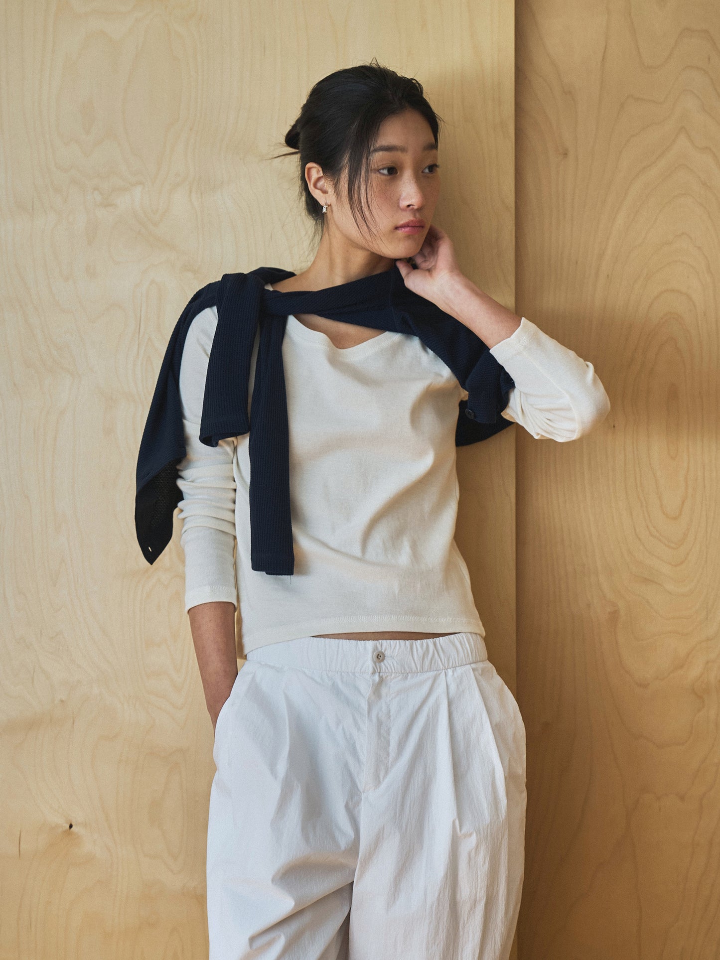AIRY WAFFLE CARDIGAN [ Deep Navy ]