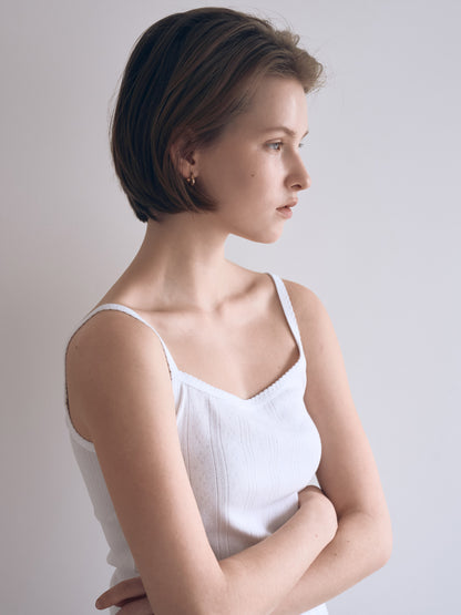 SCALLOPED TRIM SLEEVELESS [ White ]
