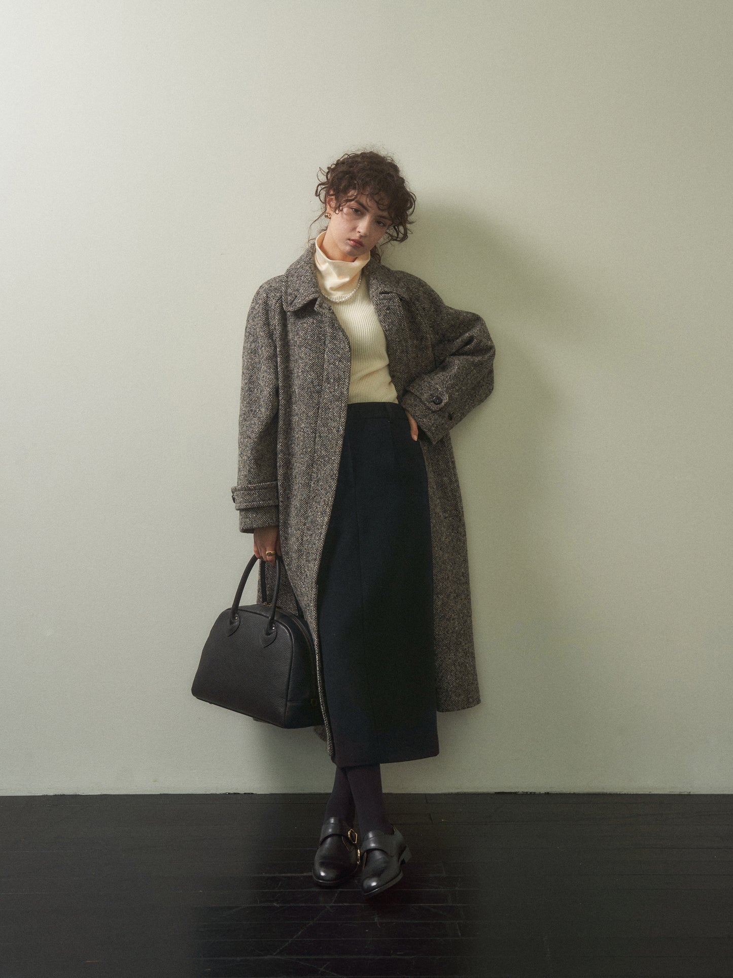 CHABROL COAT [ Salt & Pepper Black Tweed ]
