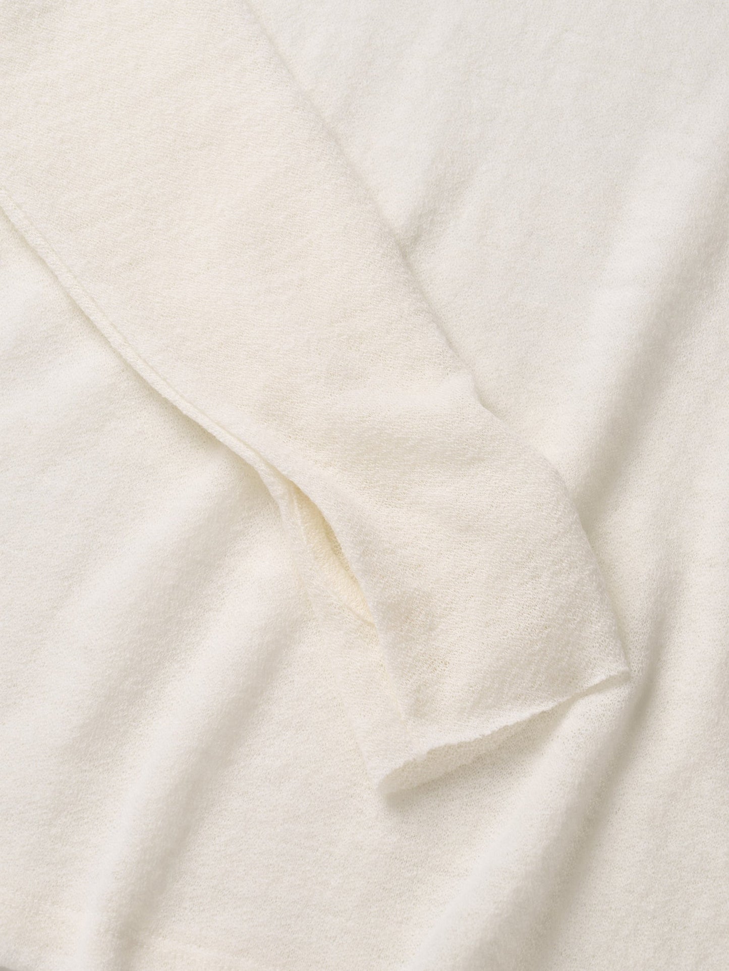 RUSTLE WOOL TURTLE TOP [ Warm Ivory ]