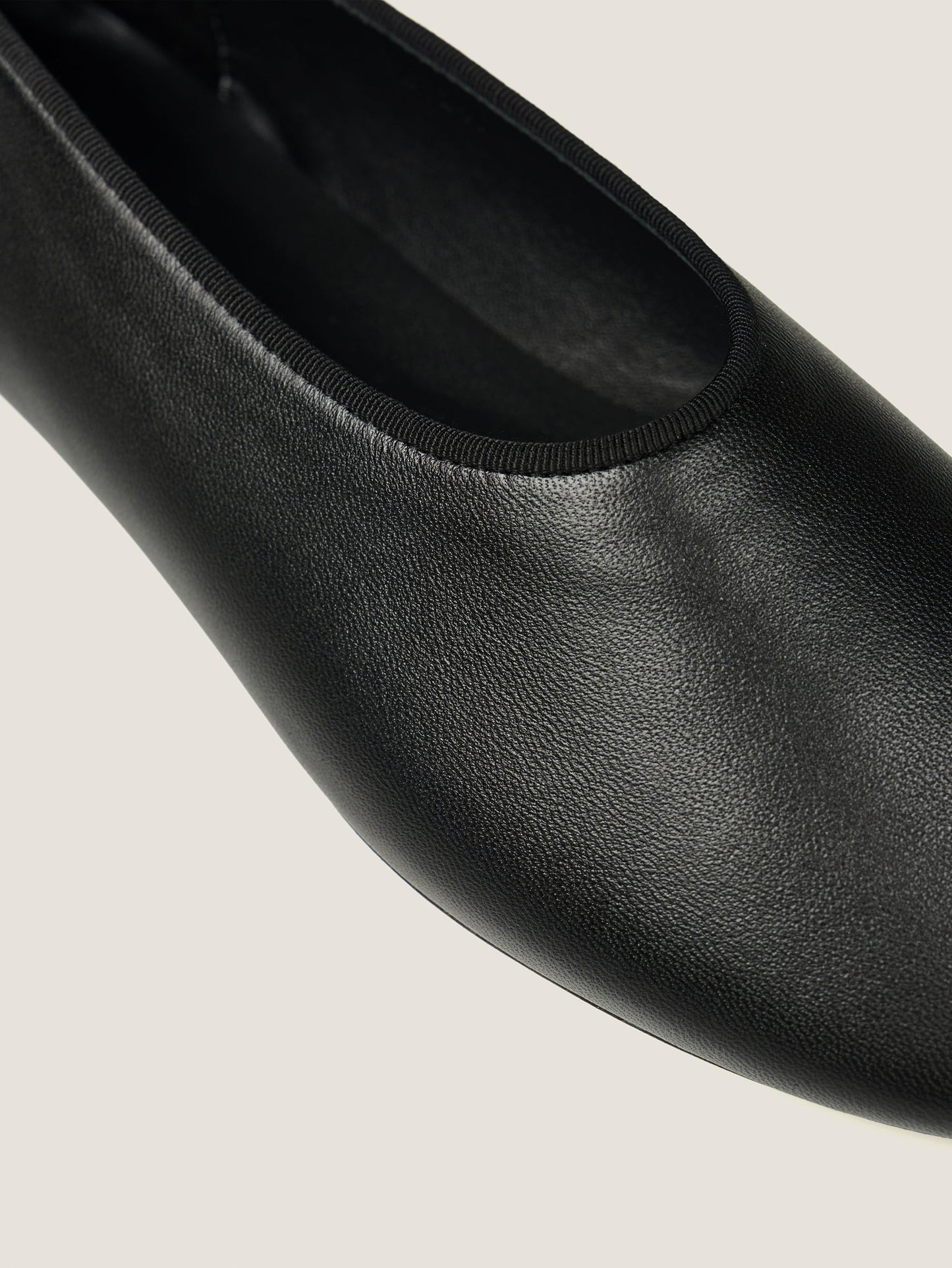 GRACE OPERA FLATS [ Classic Black ] Italian Leather