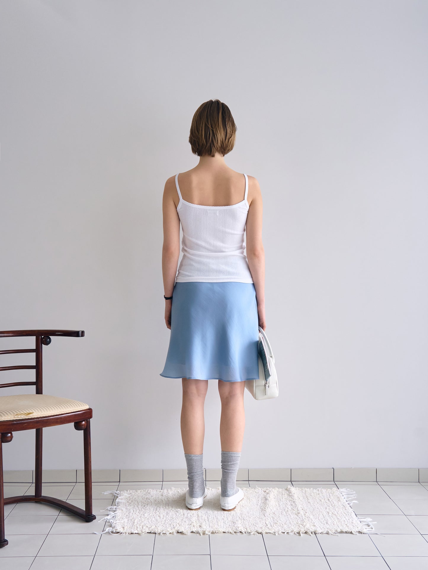 SCALLOPED TRIM SLEEVELESS [ White ]